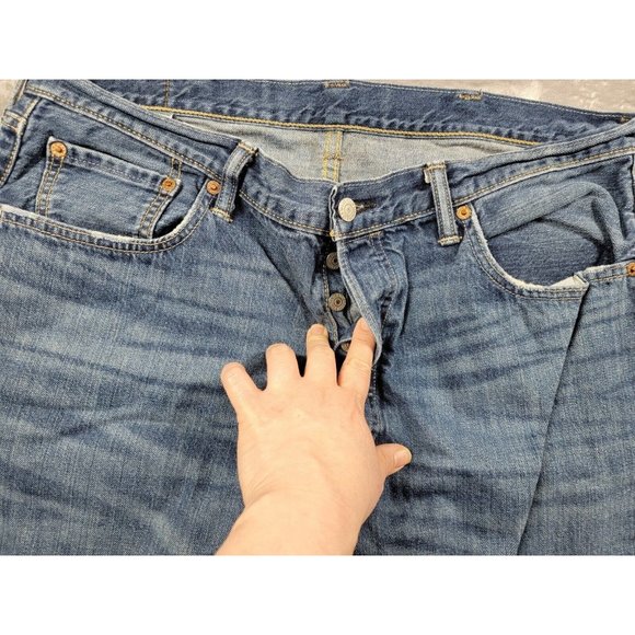 Levis 501 Button Fly Jeans Mens 36x28 Straight Leg Blue 5‎ Pocket Denim - Picture 6 of 9